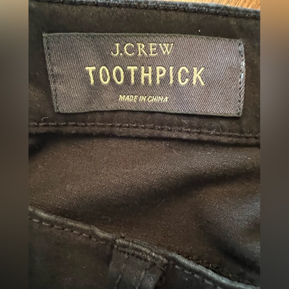 J Crew Black Toothpick Jeans in Size 28 - Picture 7 of 7